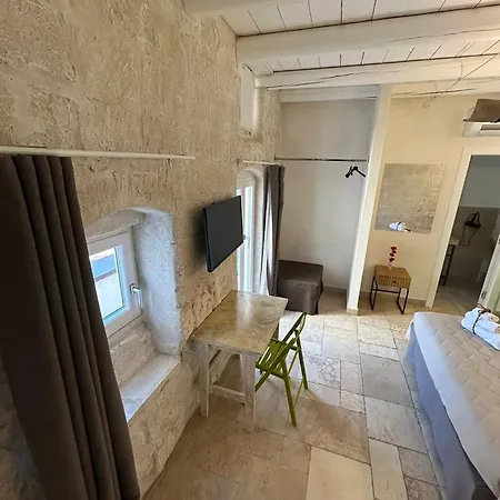 La Dimora Di San Giovanni Bed & Breakfast 3*
