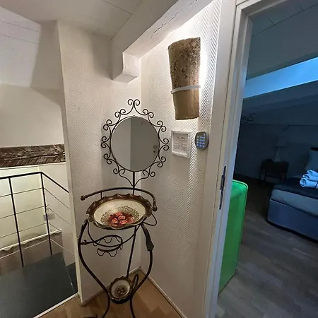 La Dimora Di San Giovanni Bed & Breakfast 3*